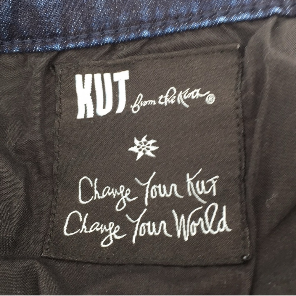 Kut from the Kloth Jean Flare Baby Bootcut - Picture 2 of 9